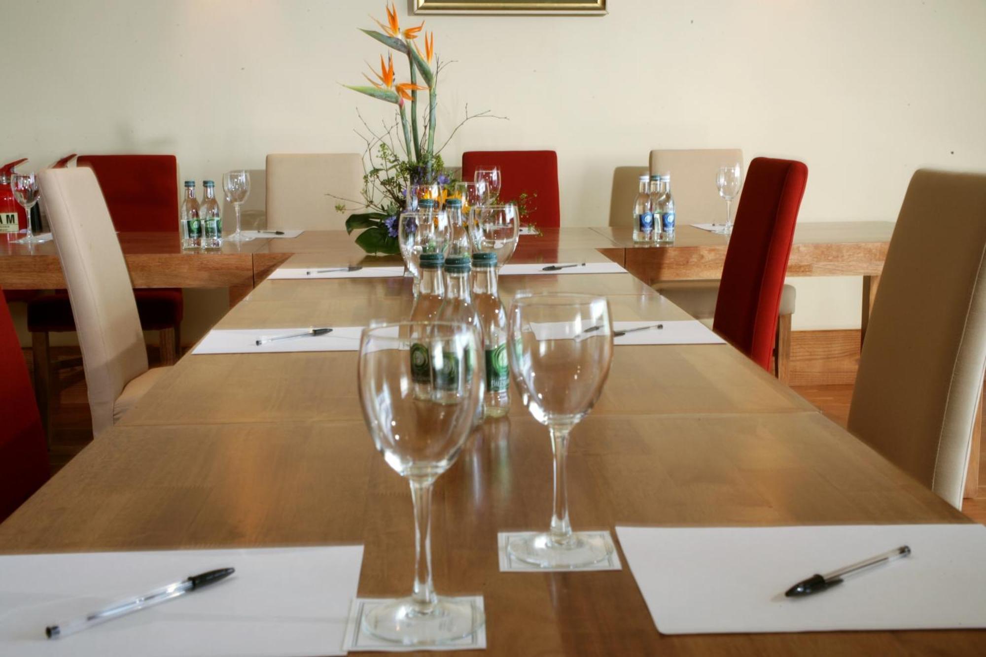 Inishbofin House Hotel Экстерьер фото