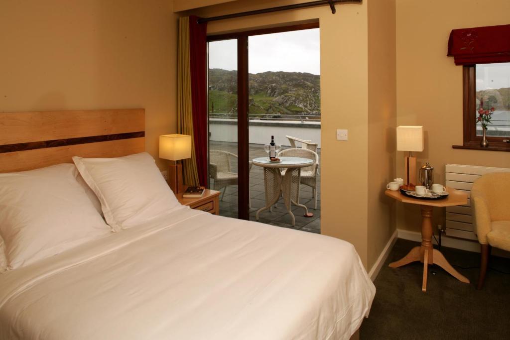 Inishbofin House Hotel Экстерьер фото
